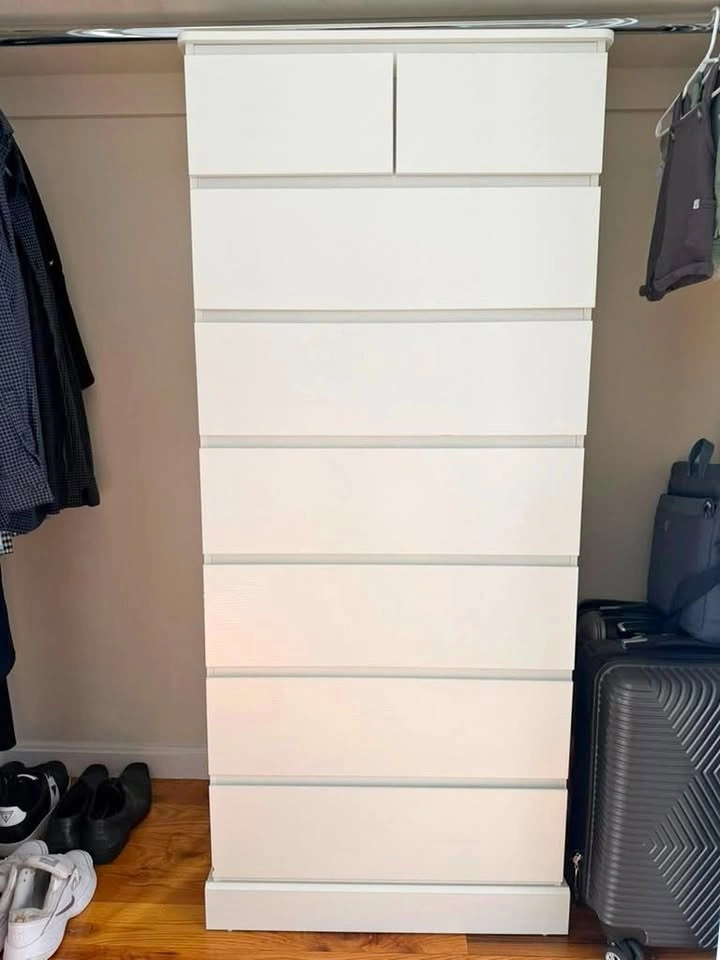 Dresser With 8 Drawers, 59.6 Inch
