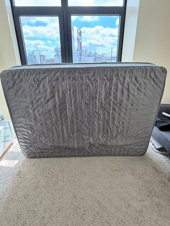 Molblly Medium Firm Mattress