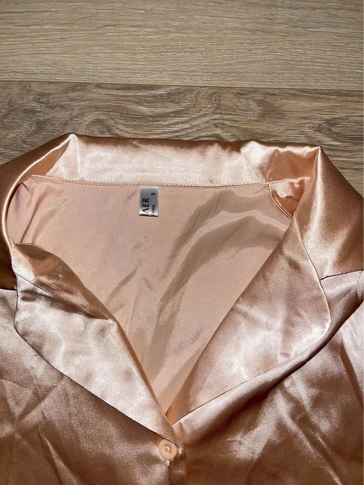Women’s Satin Pajama Set Ruffle Bottom - photo 5