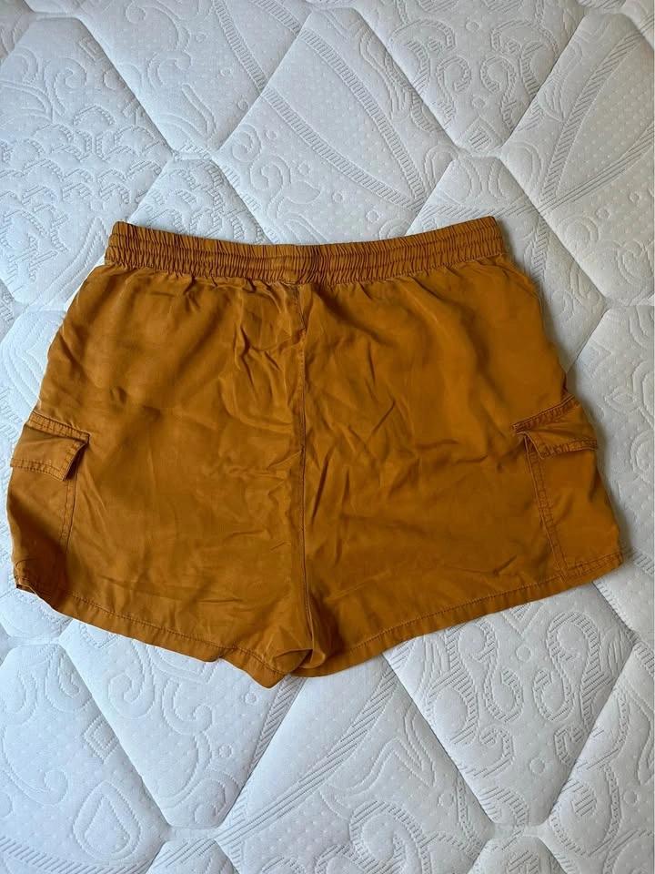 Garage Shorts Size Medium - photo 2