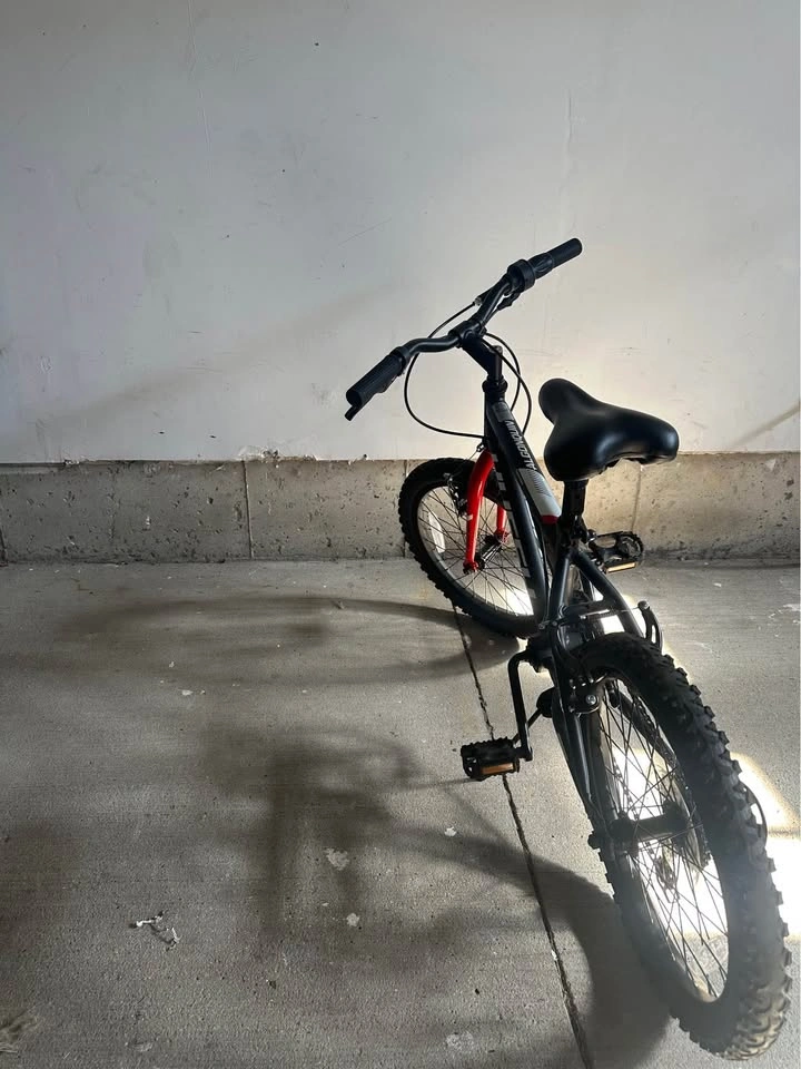 Huffy Algonquin 18" Boys 6-Speed Mountain Bike - Black - photo 5