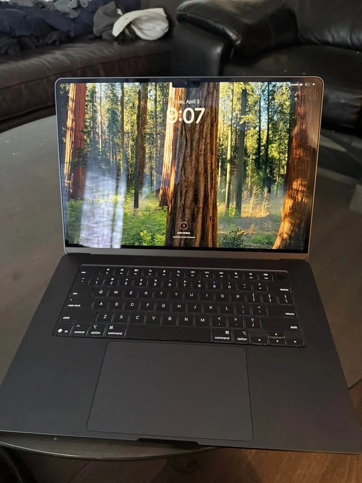MacBook Air M4 15.3” – Midnight | 16GB/256GB - photo 2