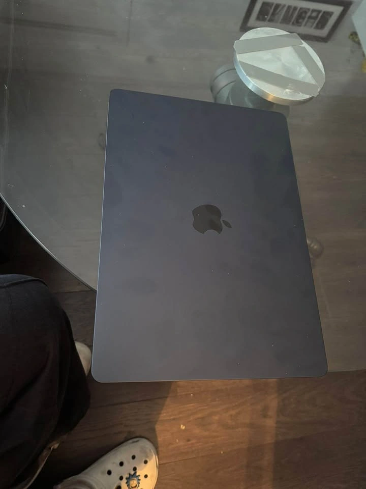 MacBook Air M4 15.3” – Midnight | 16GB/256GB - photo 3
