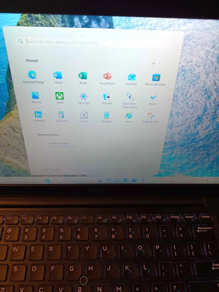 Dell Latitude 7480 i5-7200U 16GB RAM 512GB SSD Win 11 Pro - photo 3