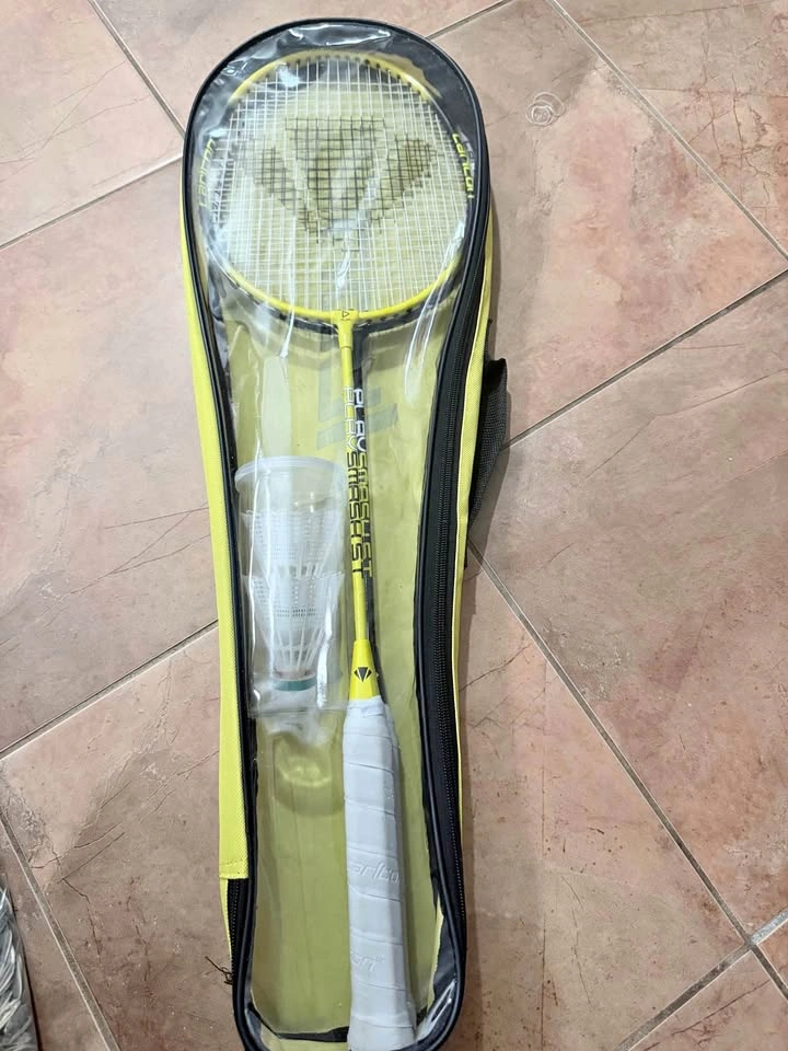 Carlton Play Smash ST Badminton Racket Set