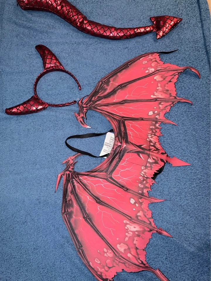 Red Velvet Hooded Cape with Devil Horns and Halo Headbands - photo 5