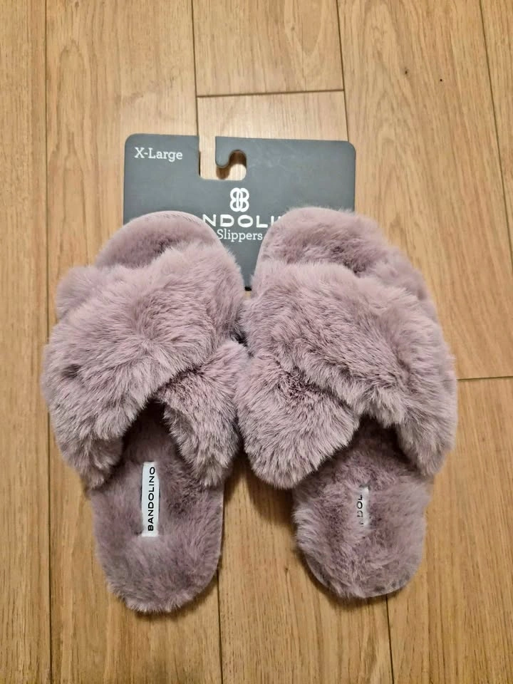 Bandolino Faux Fur Slippers BRAND NEW