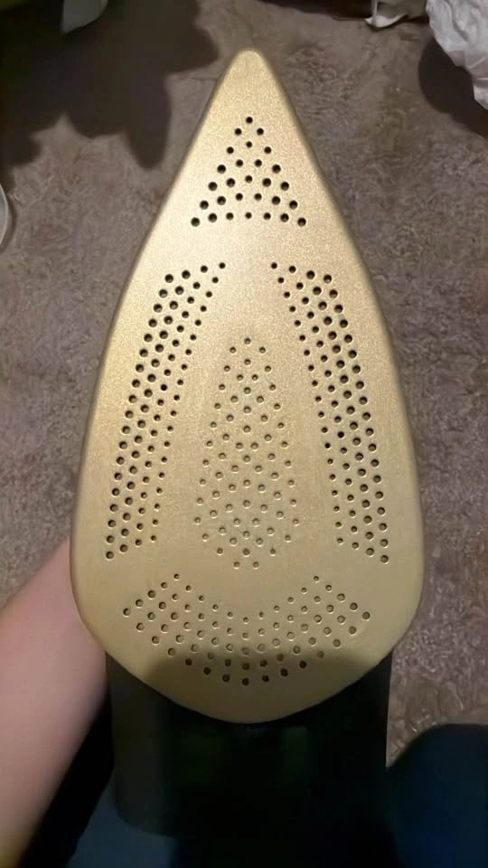 CHI Steam Iron for Clothes - photo 2