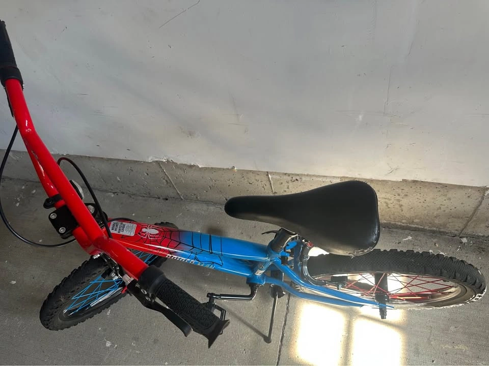 Huffy 18" Marvel Spider-Man Boys Bike - Red/Blue - photo 5