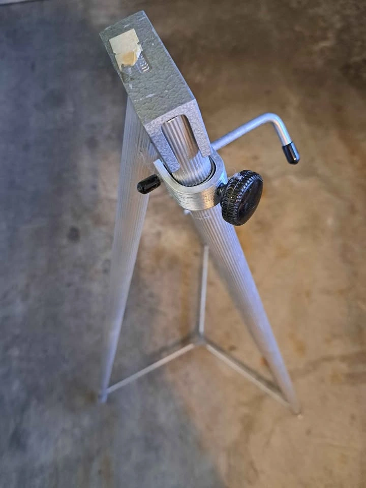 Portable Aluminum Presentation Easel / Display Stand - photo 3