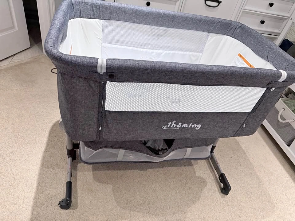Ihoming Baby Bassinet Beside Sleeper with Storage Basket