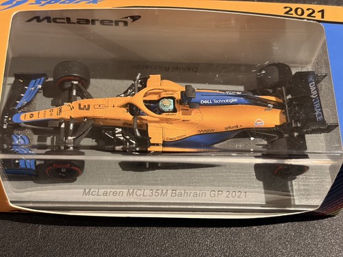 Spark F1 1/43 Daniel Ricciardo #3 Bahrain GP - photo 3