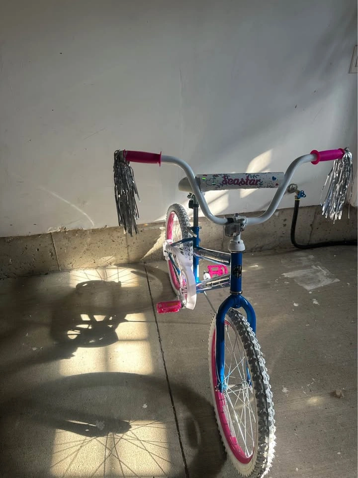 Huffy 20" Sea Star Girls Bike - Blue/Pink - photo 5
