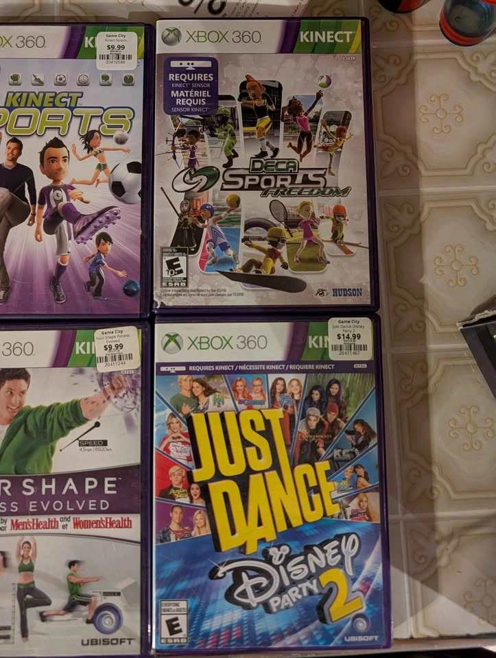 Xbox 360 Kinect Game Bundle - photo 2