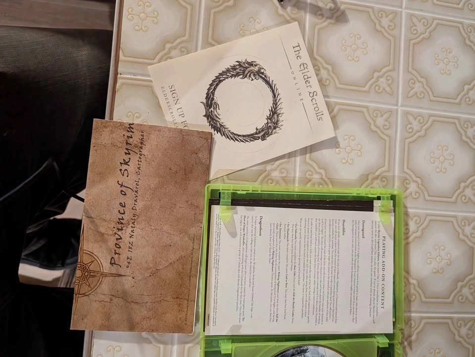 Bethesda The Elder Scrolls V: Skyrim Legendary Edition - Xbox 36 - photo 4