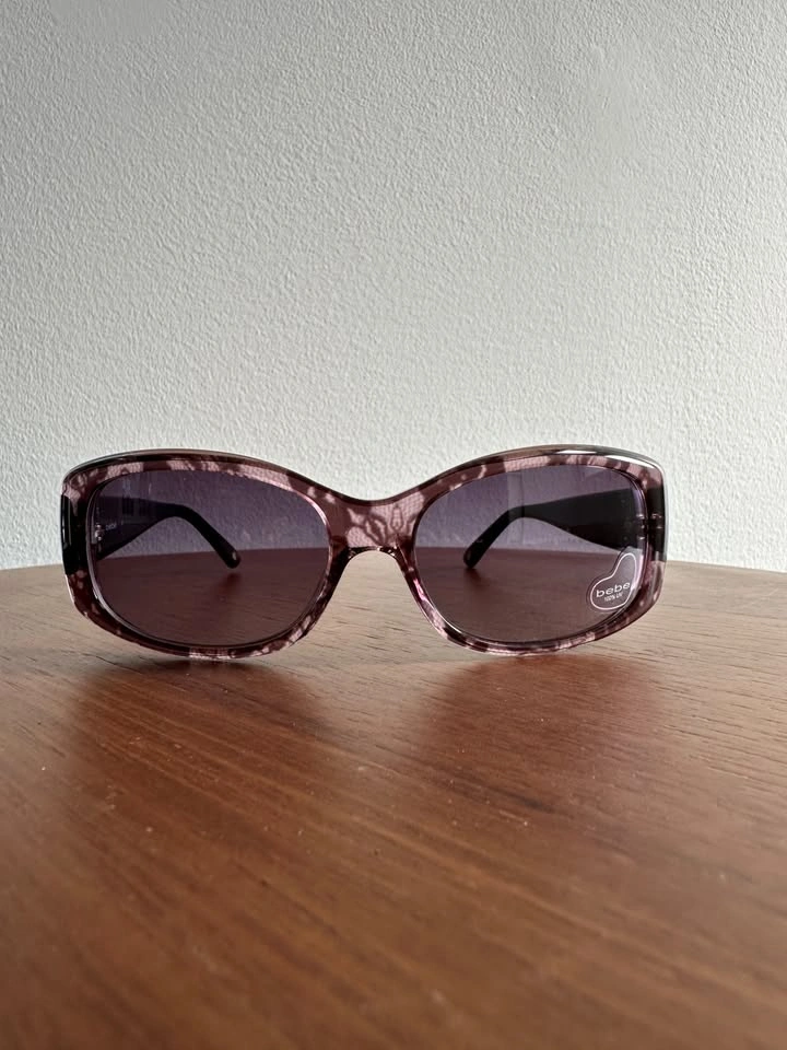 Bebe Women’s Sunglasses – Model: Getta Man BB7089 - photo 2