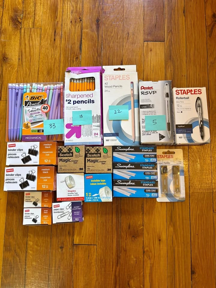New Assorted School Supplies Bundle