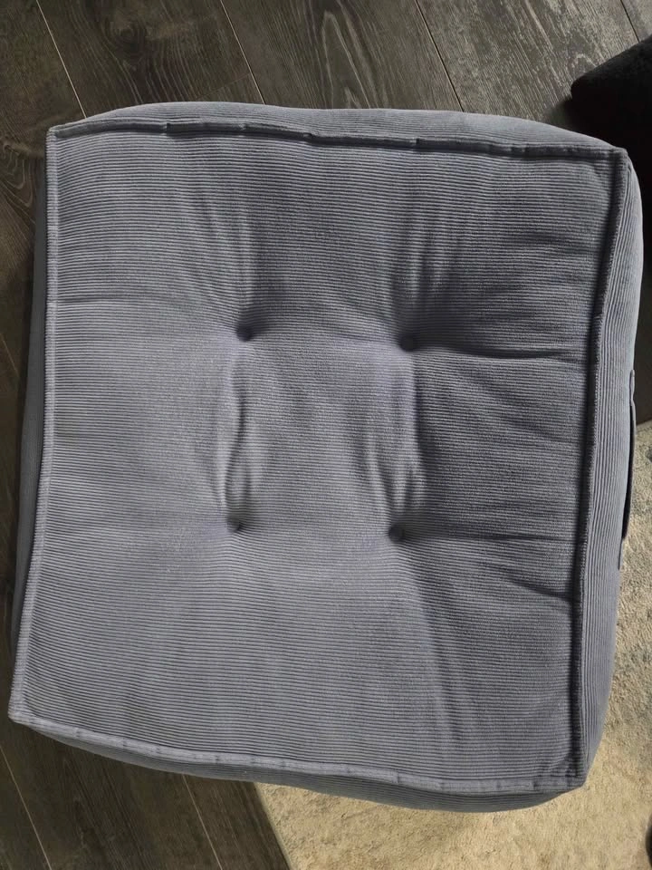 Set of 2 Floor Cushions - Grey Corduroy and Black Plush - photo 3