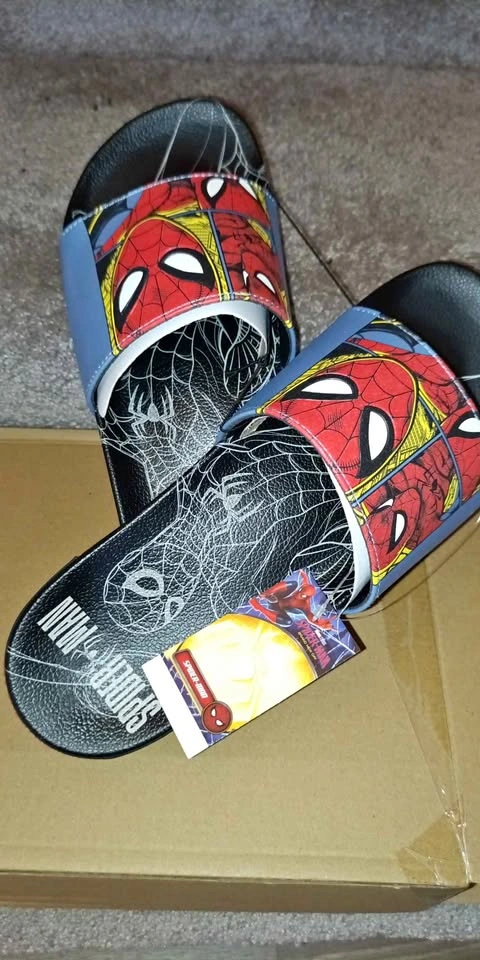 Men's Spiderman Slides New in Box Sizes 7-12