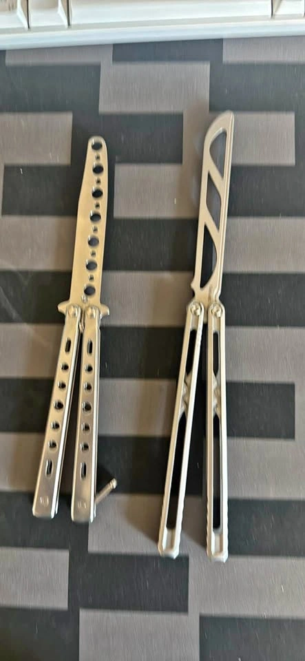 Balisong/ butterfly knife trainers