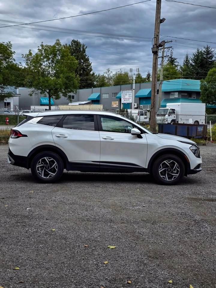 2024 Kia Sportage LX - photo 3