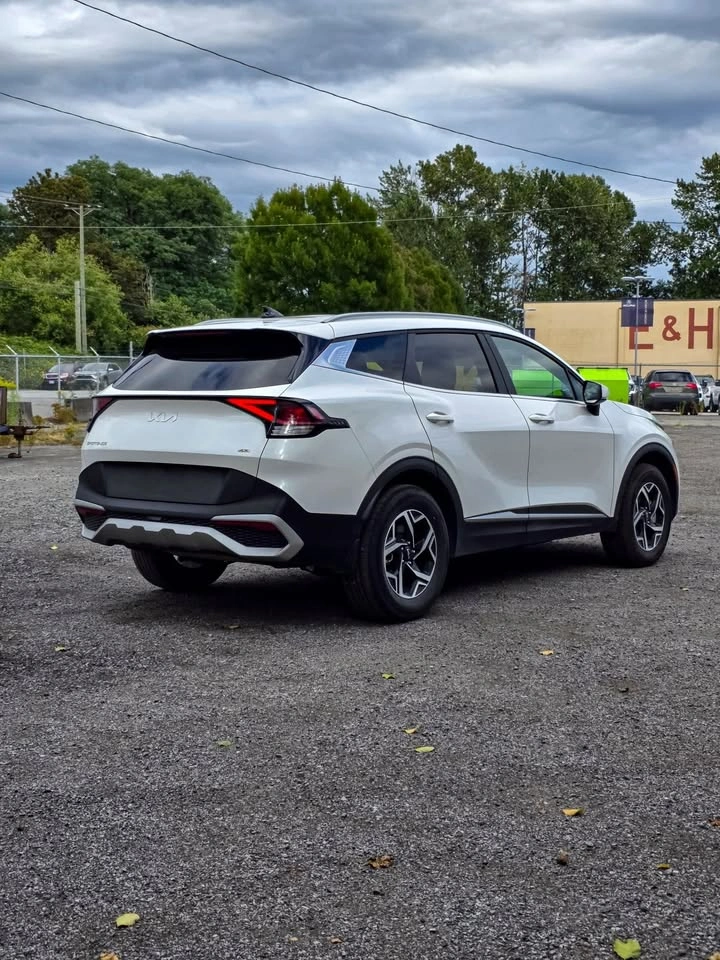 2024 Kia Sportage LX - photo 4
