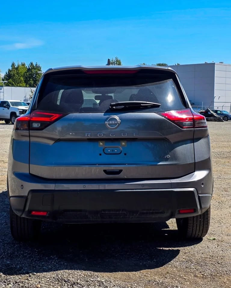 2025 Nissan Rogue - photo 5