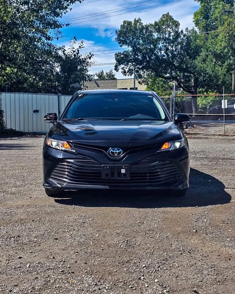 2020 Toyota CAMRY LE