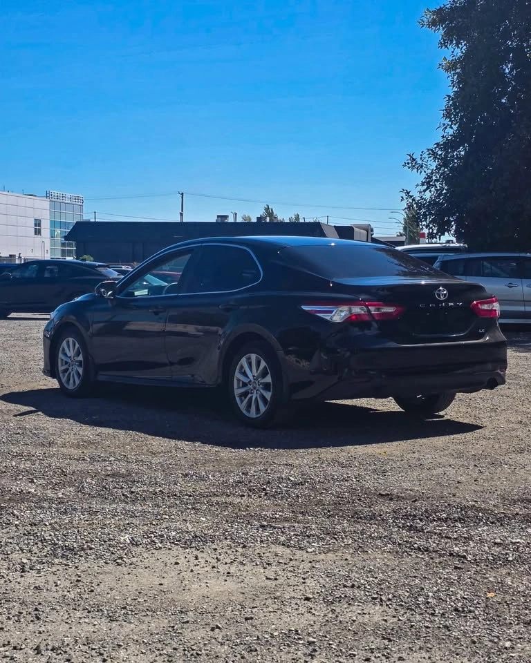 2020 Toyota CAMRY LE - photo 5