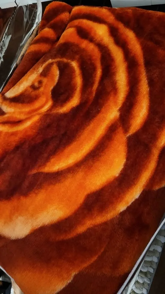 100% Polyester Raschel Blanket 200x240cm - photo 4