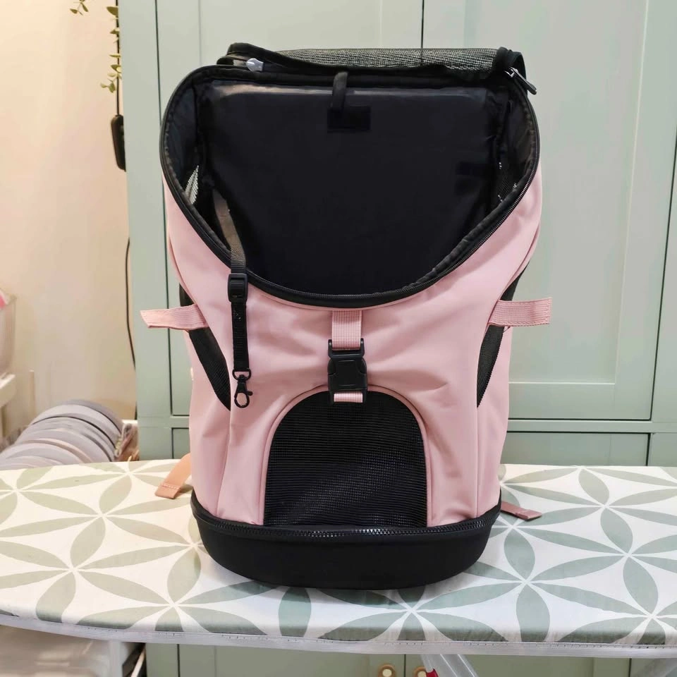 Pet carrier/backpack - photo 3