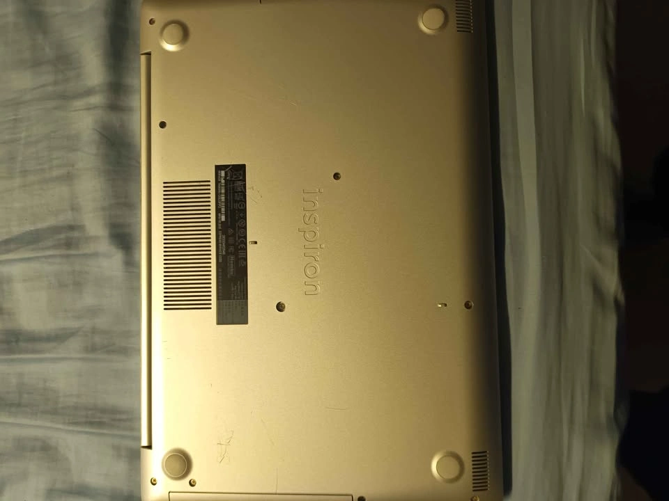 Dell Inspiron 5575 AMD Ryzen 3 12GB RAM 256GB SSD Touch - photo 5