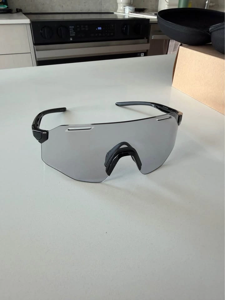 Smith Vert Photochromic biking/running glasses - photo 2