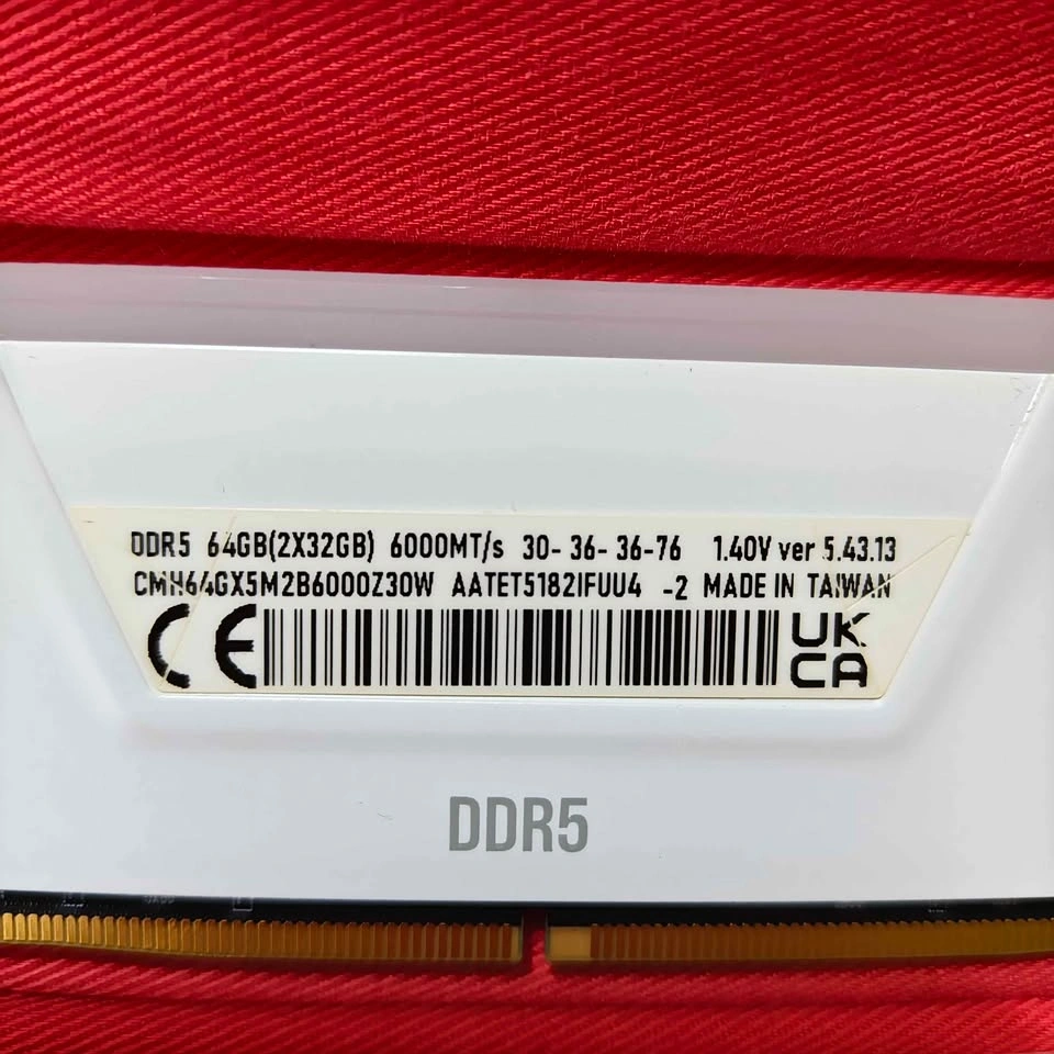 64GB DDR5 RAM (2x32GB) CORSAIR VENGEANCE RGB 6000MHz CL30 - photo 2
