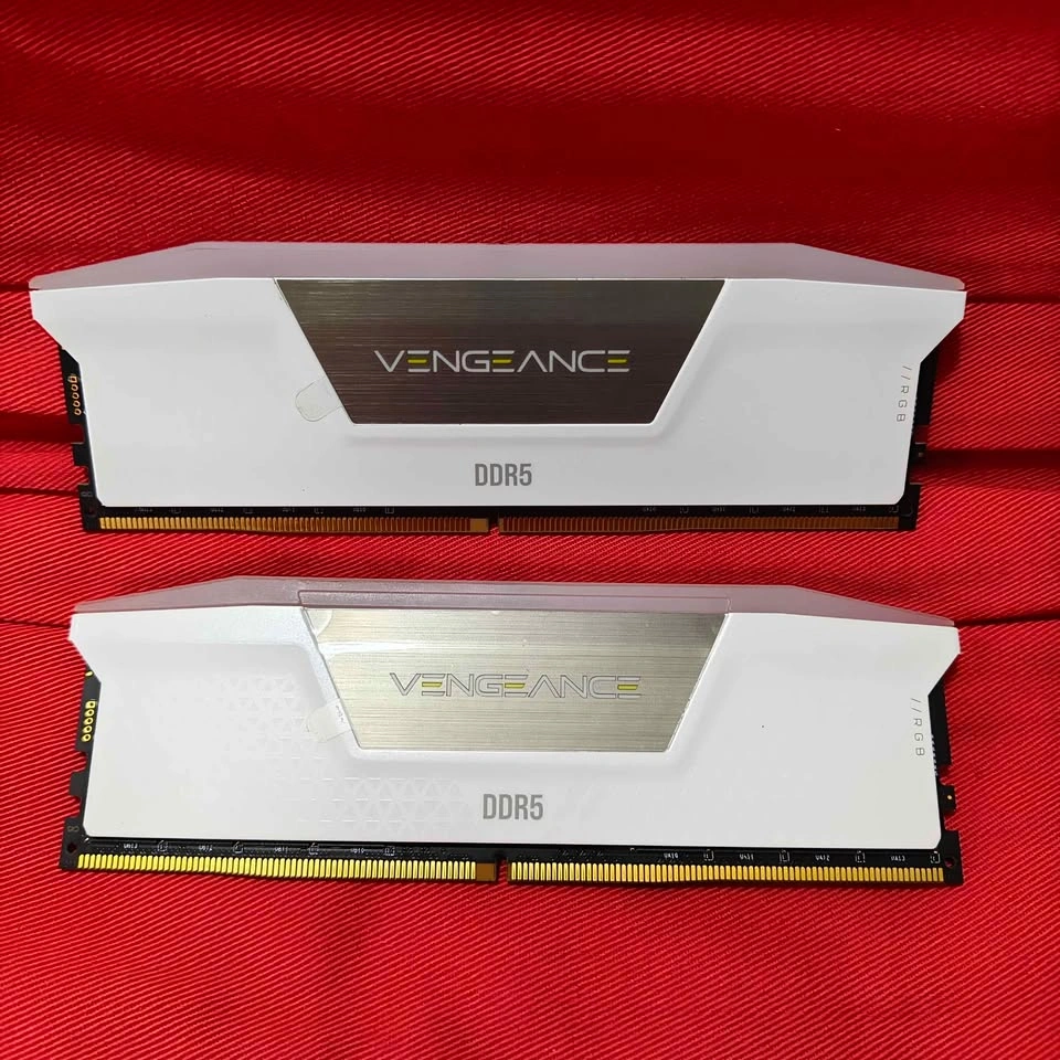 64GB DDR5 RAM (2x32GB) CORSAIR VENGEANCE RGB 6000MHz CL30 - photo 4