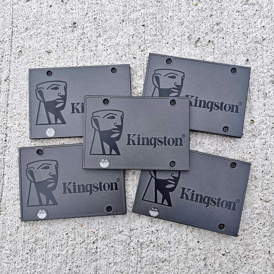 240GB Kingston SATA SSD storage