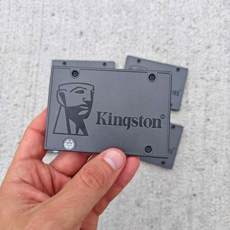 240GB Kingston SATA SSD storage - photo 2
