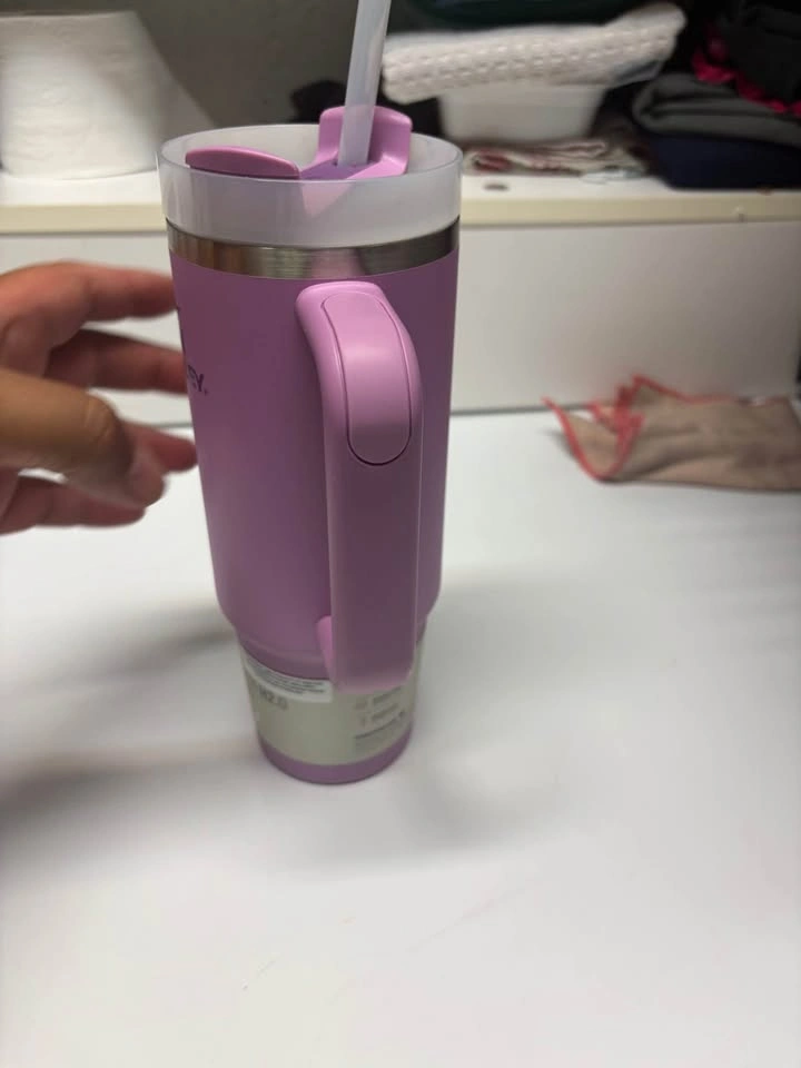 Brand New Stanley Quencher H2.0 FlowState Tumbler 30 oz - Pink - photo 2