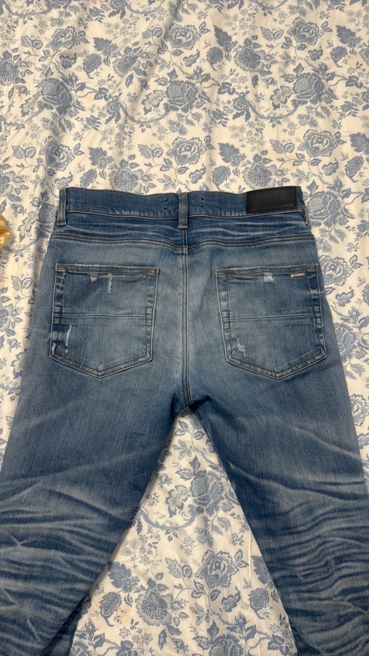 Amiri Stack Jeans Honeycomb Indigo - photo 3