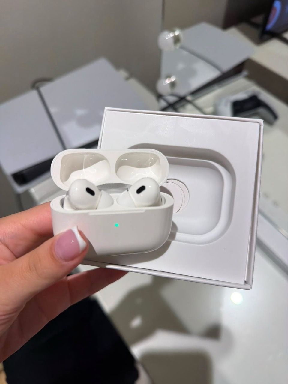 AirPods Generation 2 - photo 2
