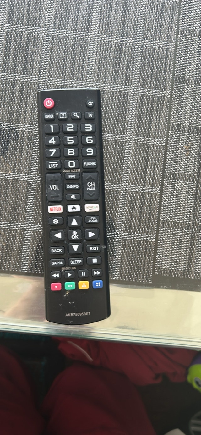 LG TV - photo 3
