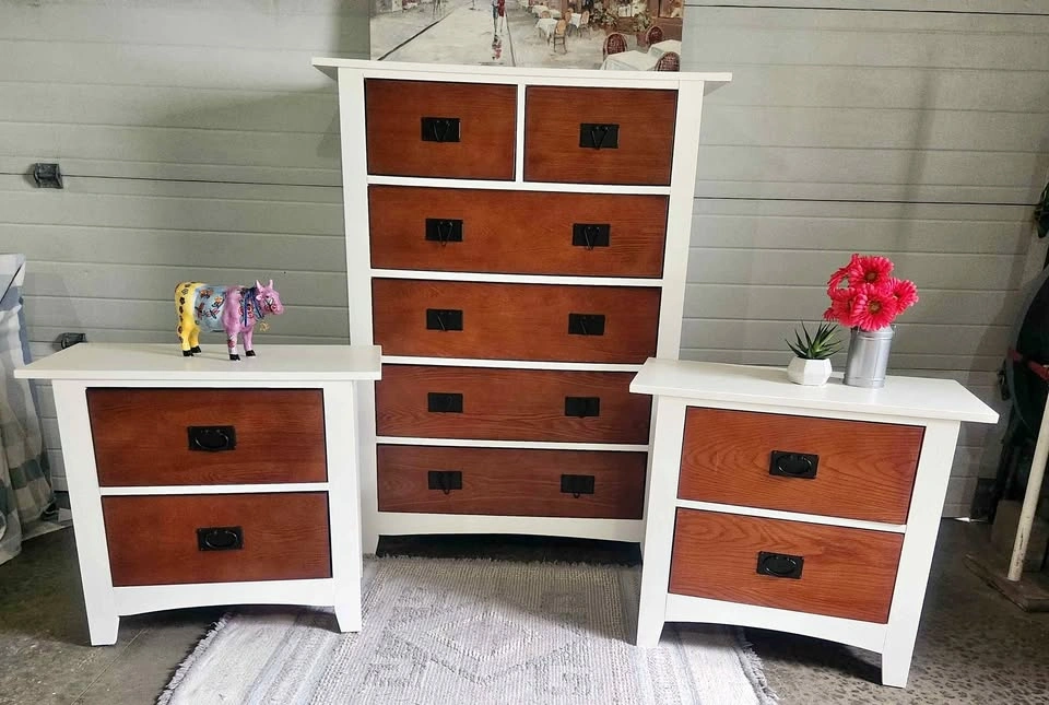 Mission Style Dresser Set