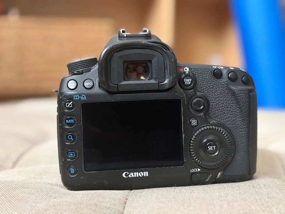 Canon 5D Mark III + Sigma 24-70mm f/2.8 Art Camera Kit - photo 5