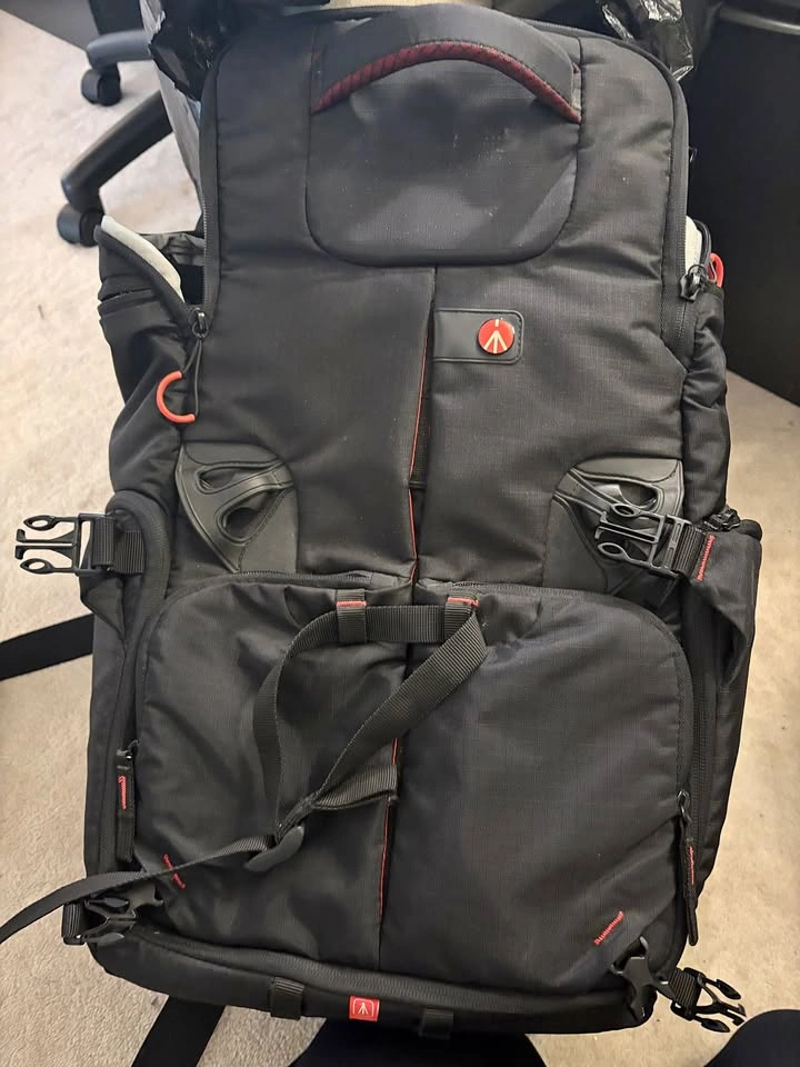 Manfrotto Pro Light RedBee-210 Professional Camera Backpack