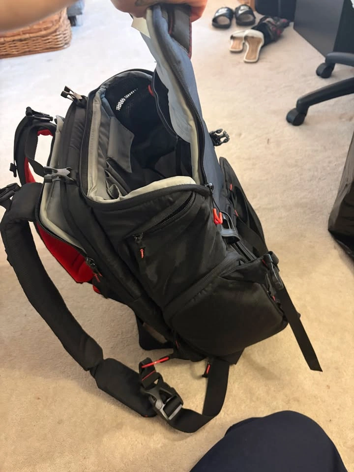 Manfrotto Pro Light RedBee-210 Professional Camera Backpack - photo 5