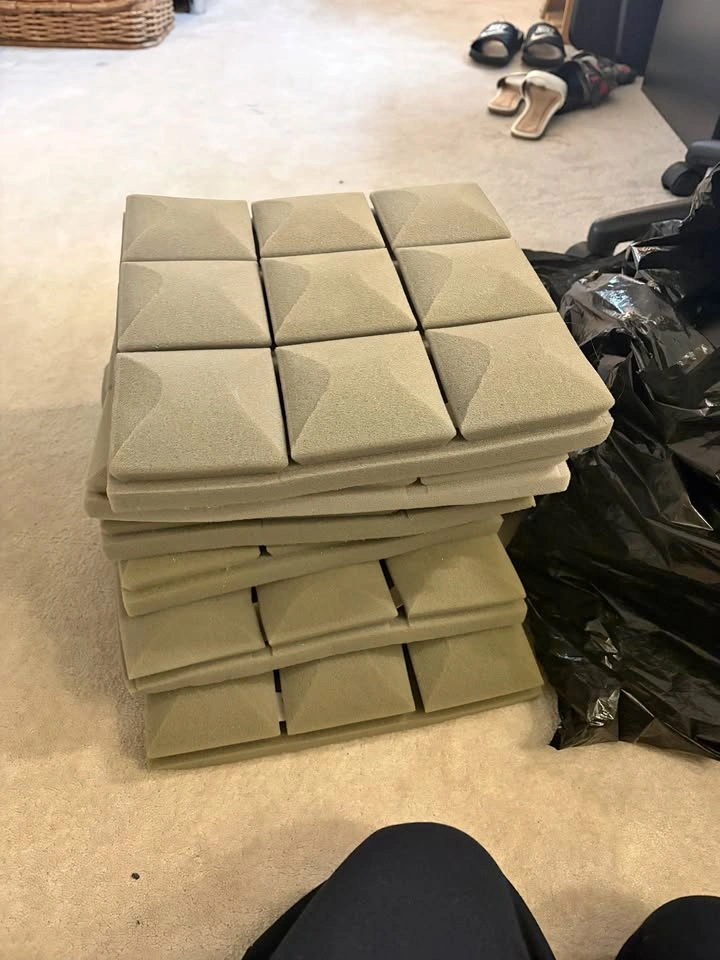 Acoustic Foam Panels – Recording Studio / Podcast / Gaming Room