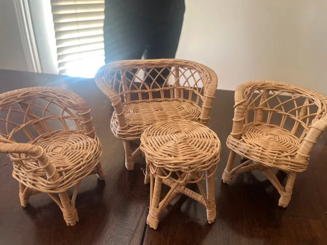 Vintage doll house furniture image indicator(4)