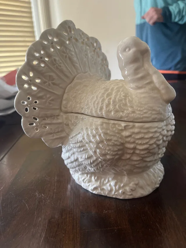 Ceramic Turkey Dish with Lid thumbnail