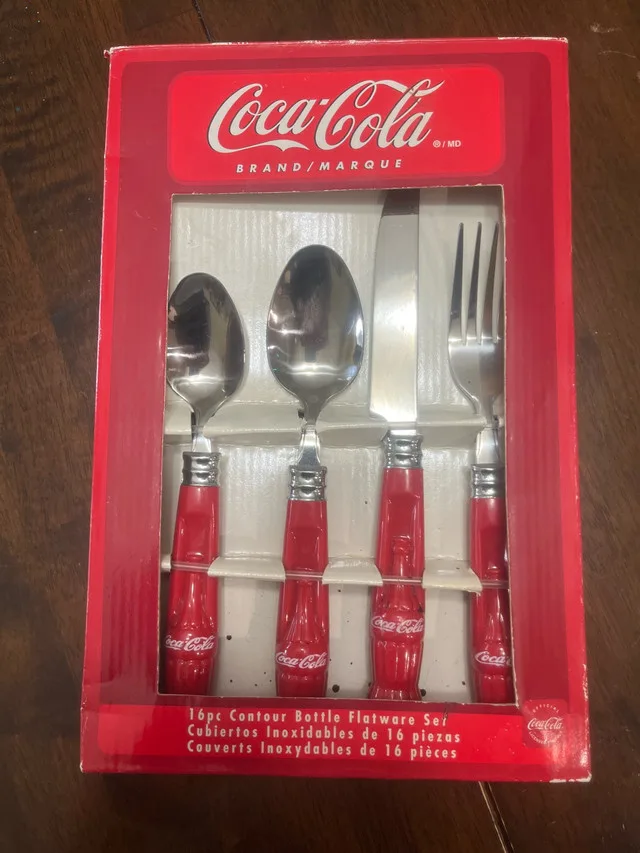 Coca-Cola Flatware Set thumbnail