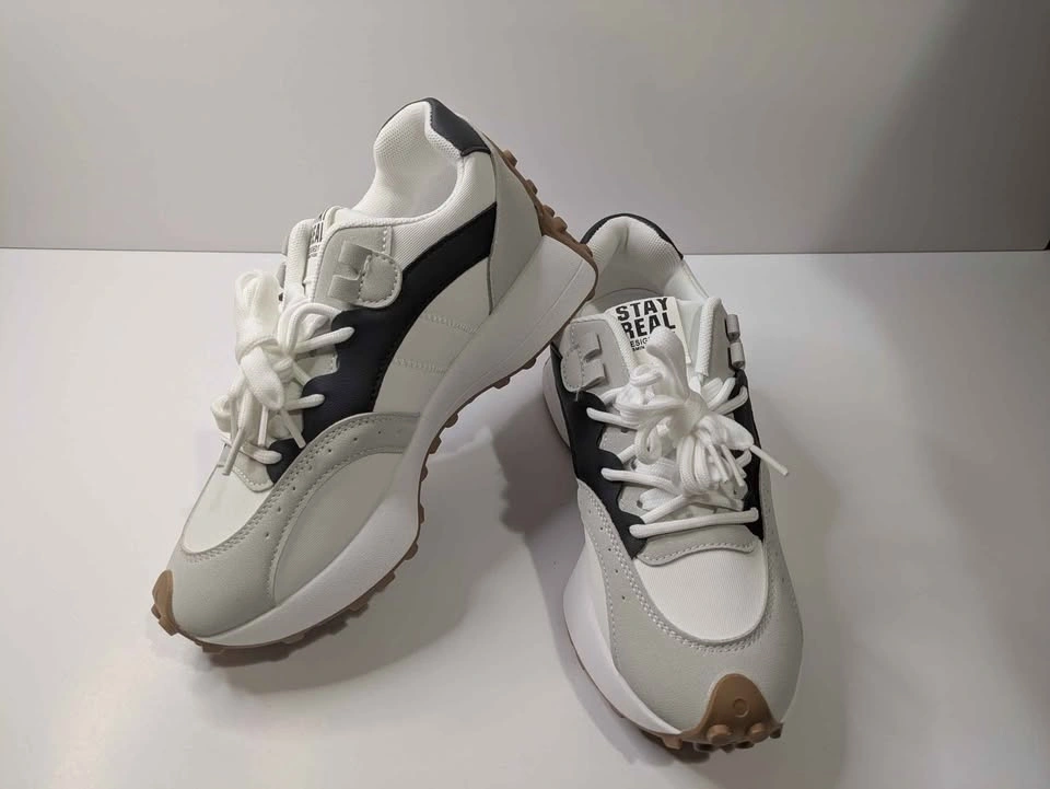 Unisex Sneakers - Brand New in Box 👟 - photo 3